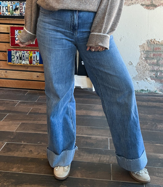 High Rise 90's Straight Jeans