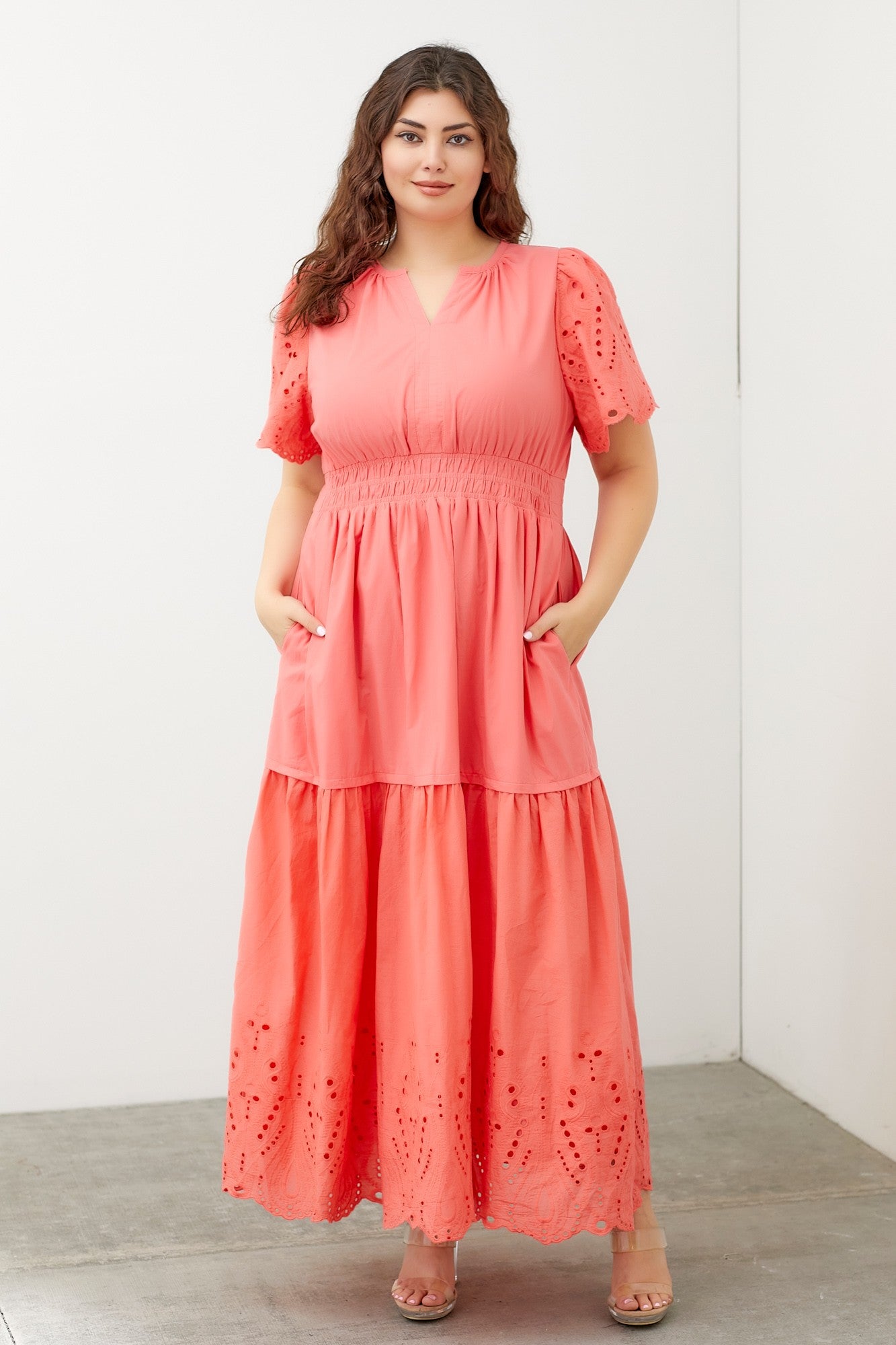 Leighton Scalloped Eyelet Dres (Plus)