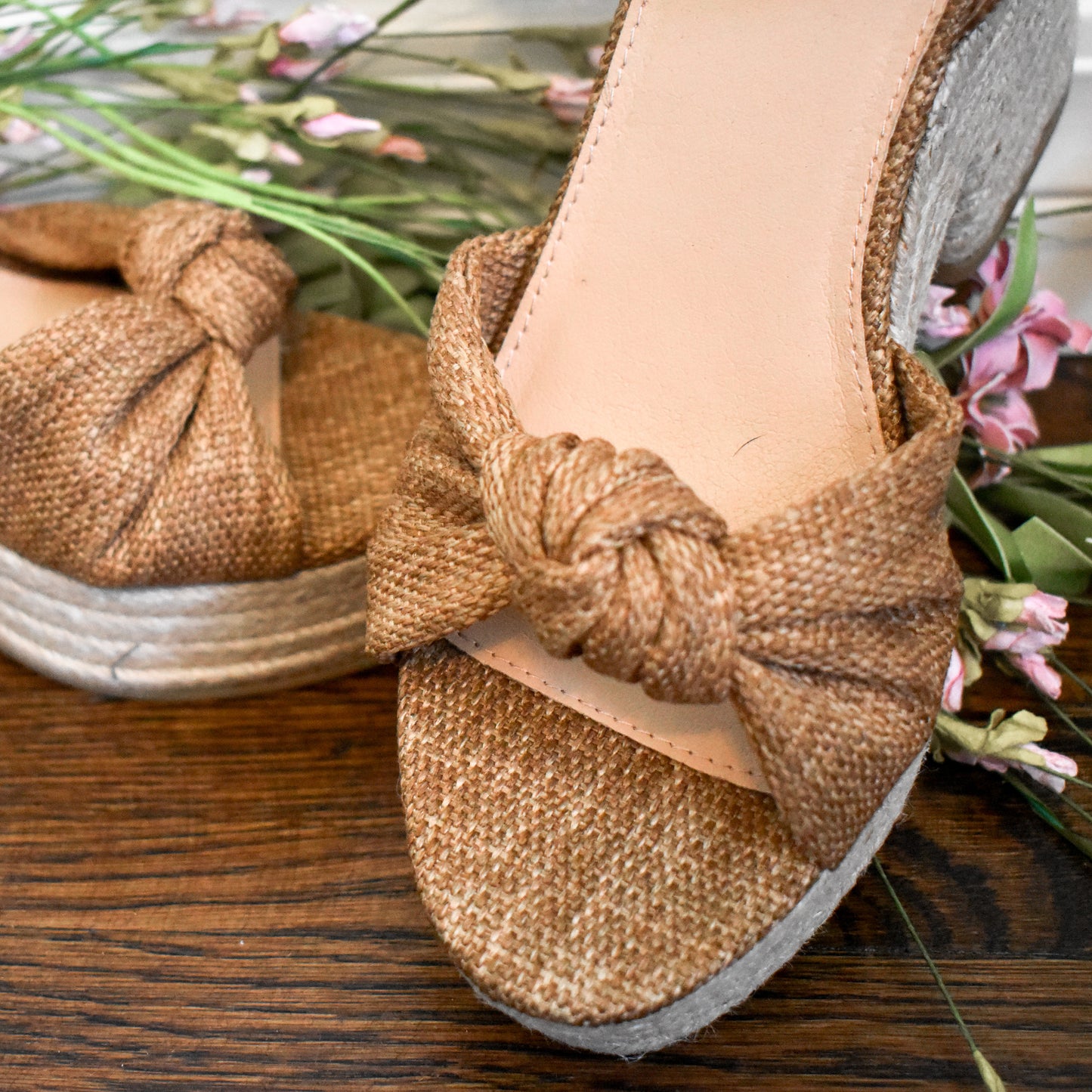 Mackenzie Wedges - Willow Avenue Boutique