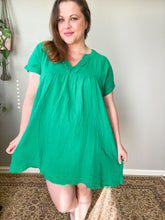 Load image into Gallery viewer, Poolside Gauze Dress (Kelly Green)
