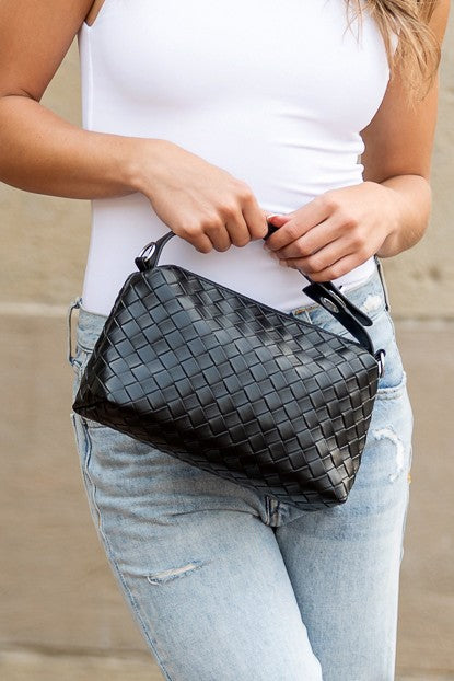 Mia Crossbody Handbag in Black