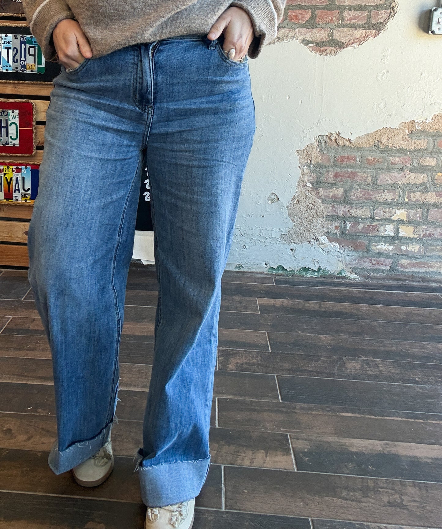 High Rise 90's Straight Jeans