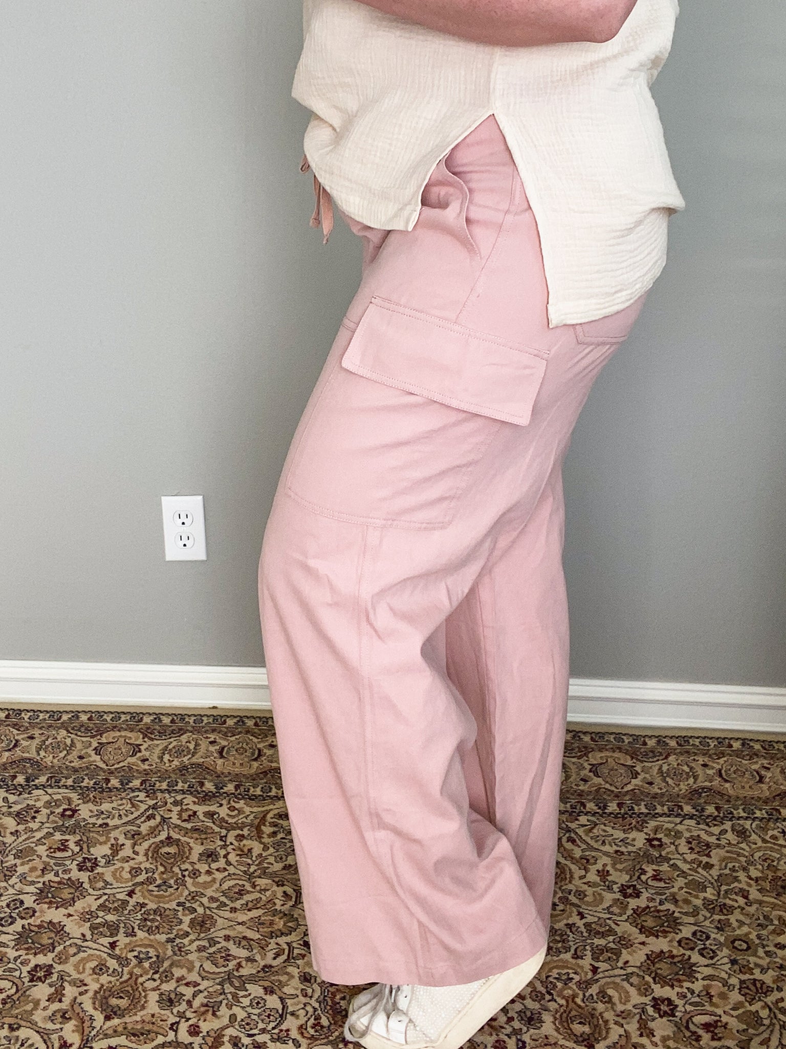 Portland Cargo Pants in Dusty Pink – Willow Avenue Boutique