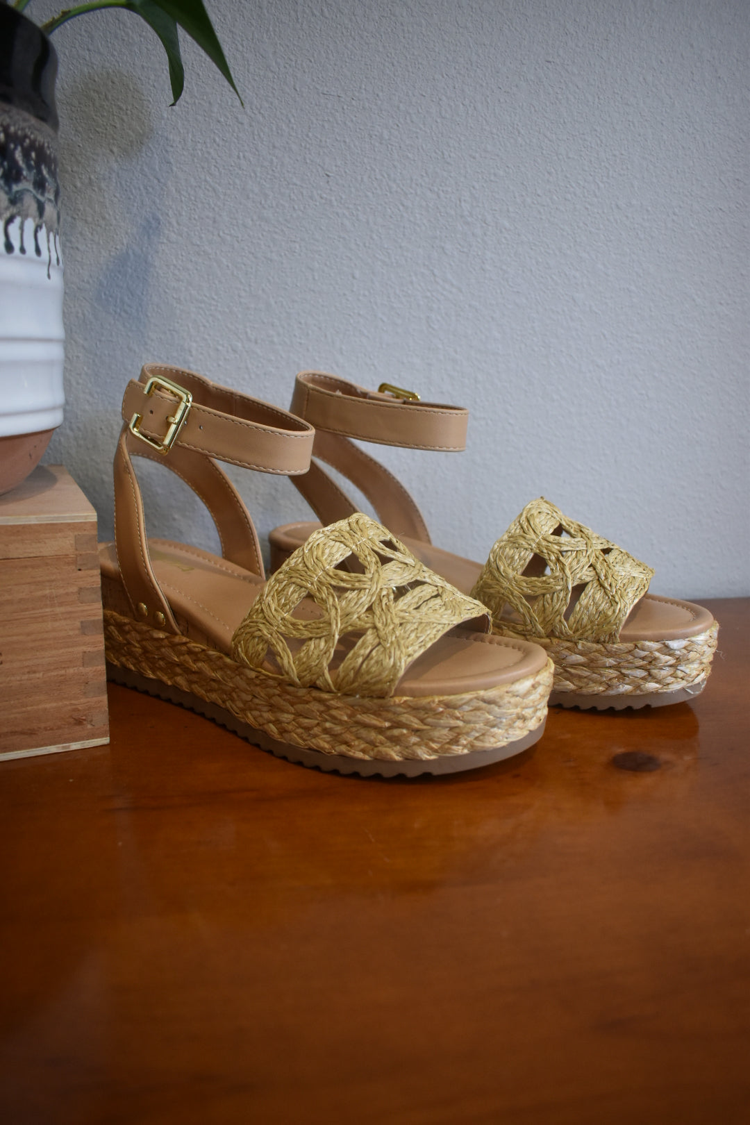 Kendal Wedge Sandals