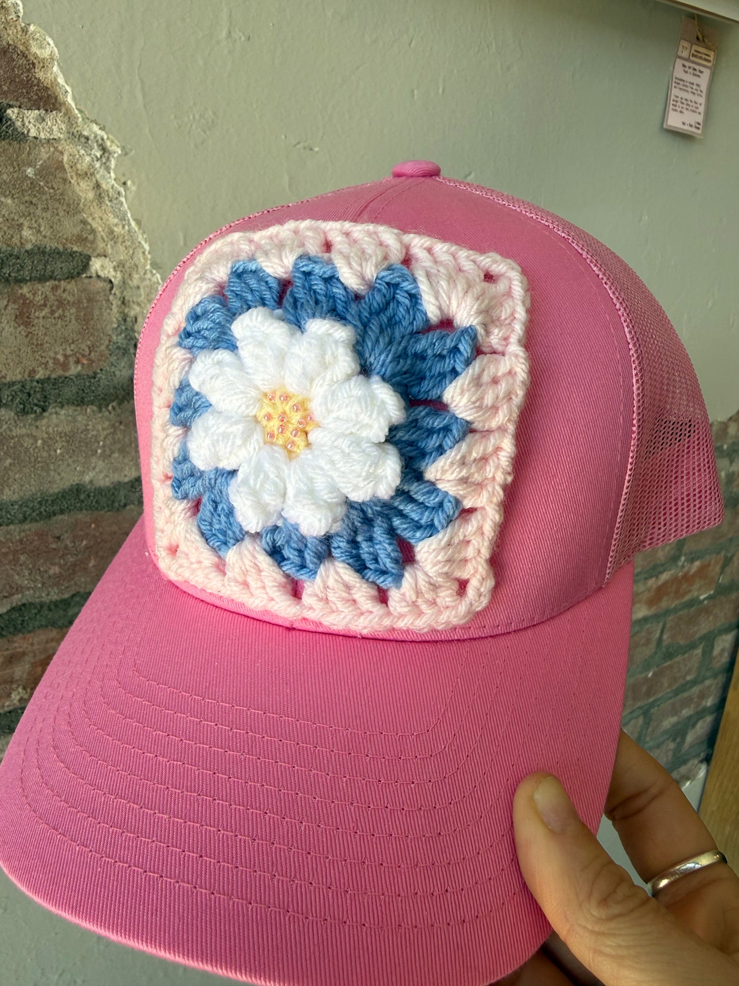 Granny Square Trucker Hat with White Daisy (Pink)