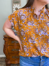 Load image into Gallery viewer, Lainey Floral Blouse
