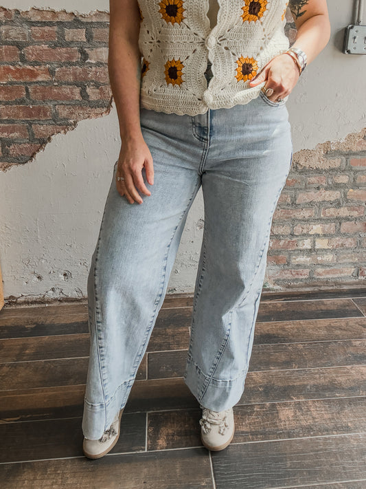 Cool Girl Angled Seam Wide Leg Jeans