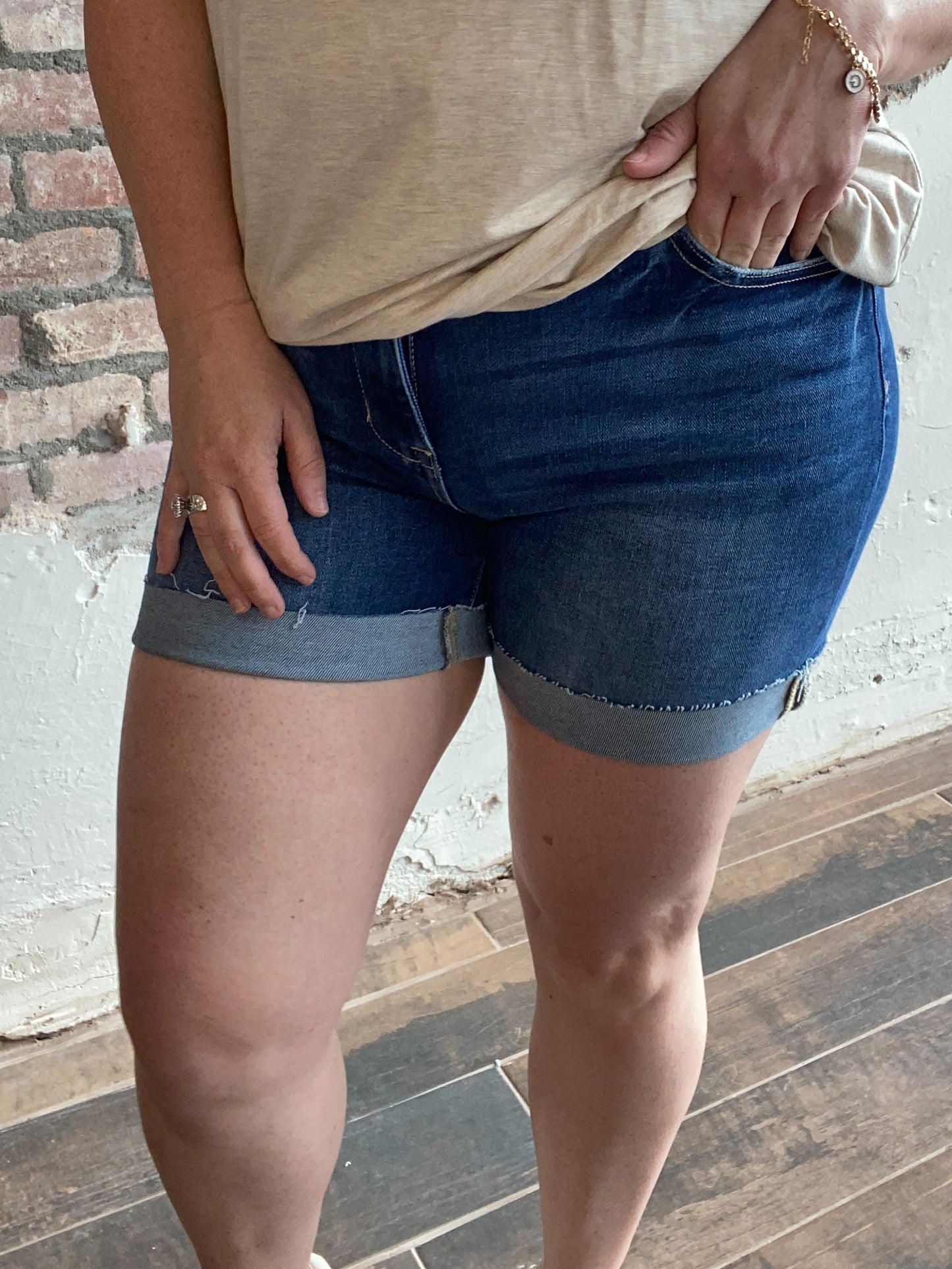 Risen High Rise Cuff Shorts