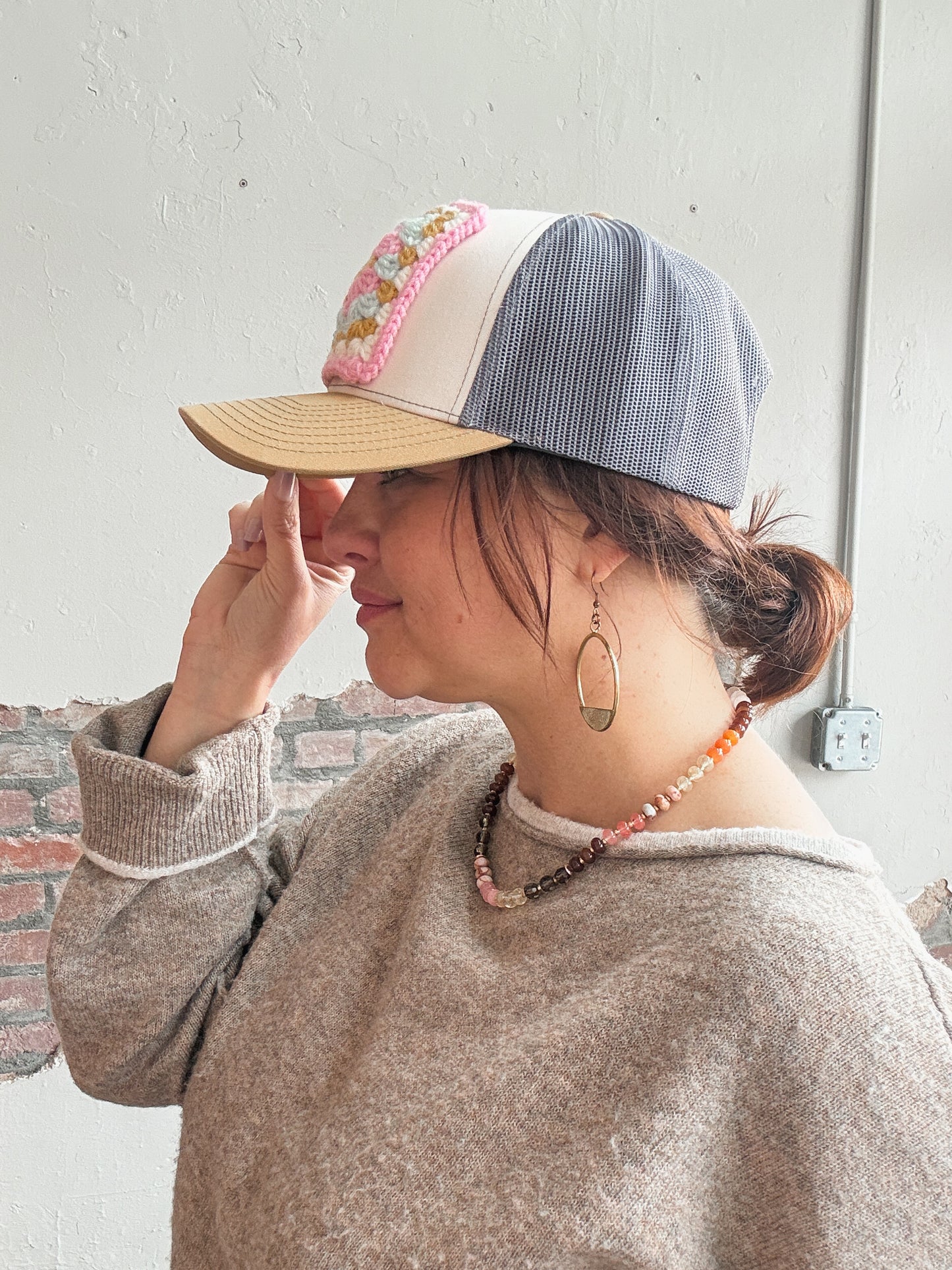 Granny Square Trucker Hat in Lt Pink/White