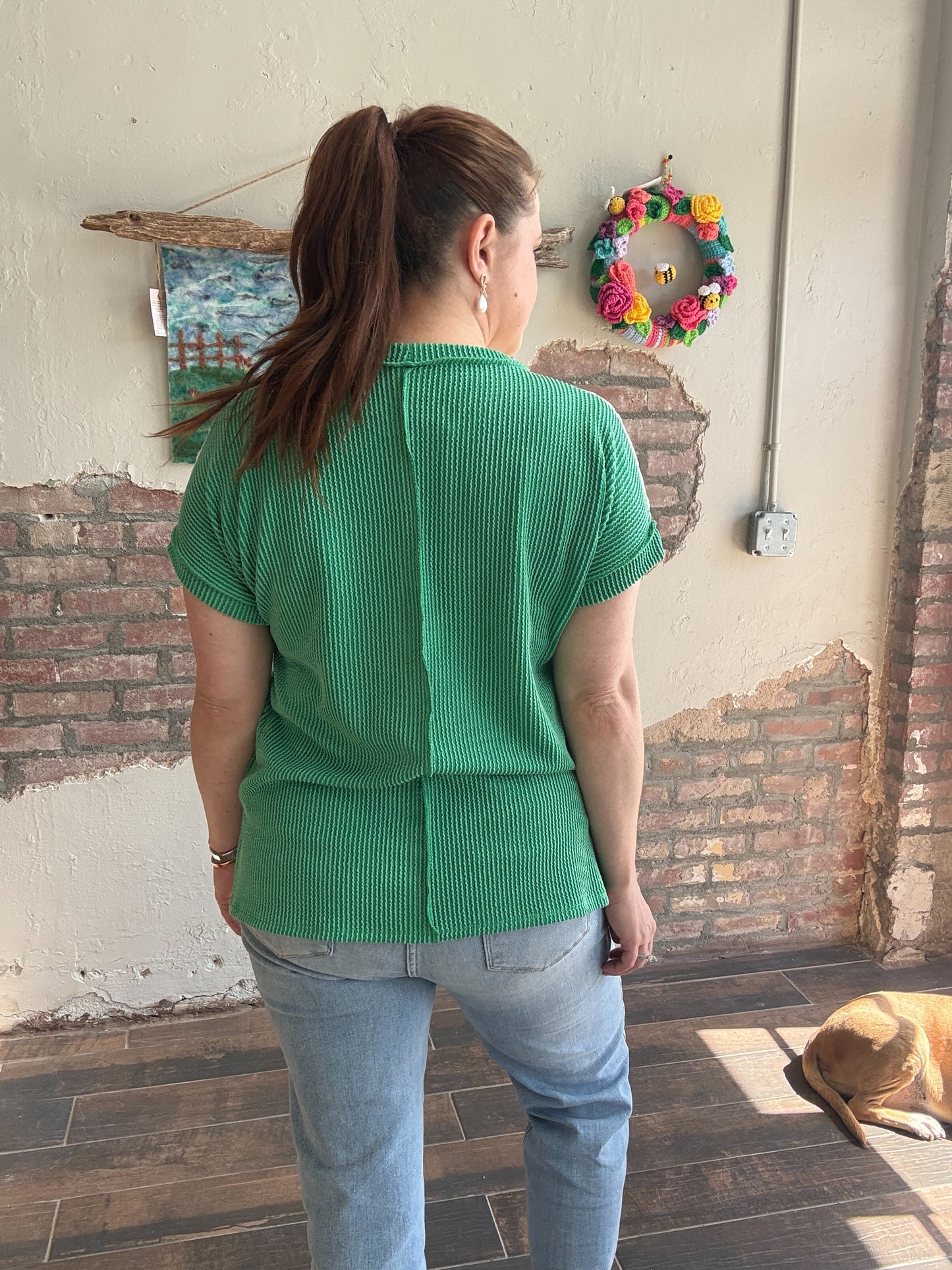 The Willow Lace Ribbed Top in Kelly Green