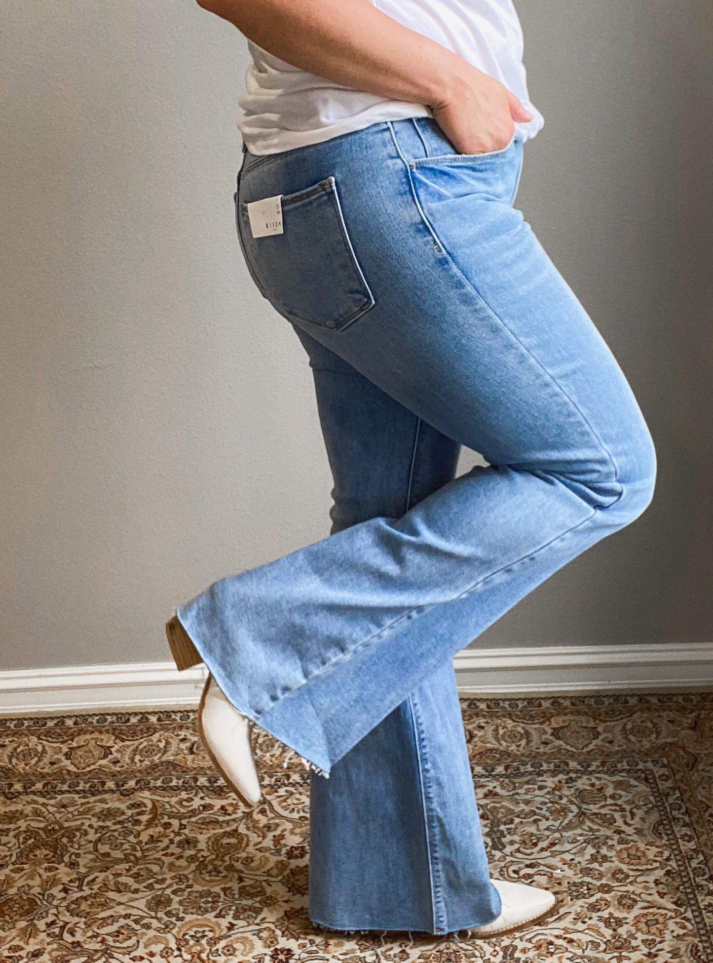 Risen High Waisted Boot Cut Jeans