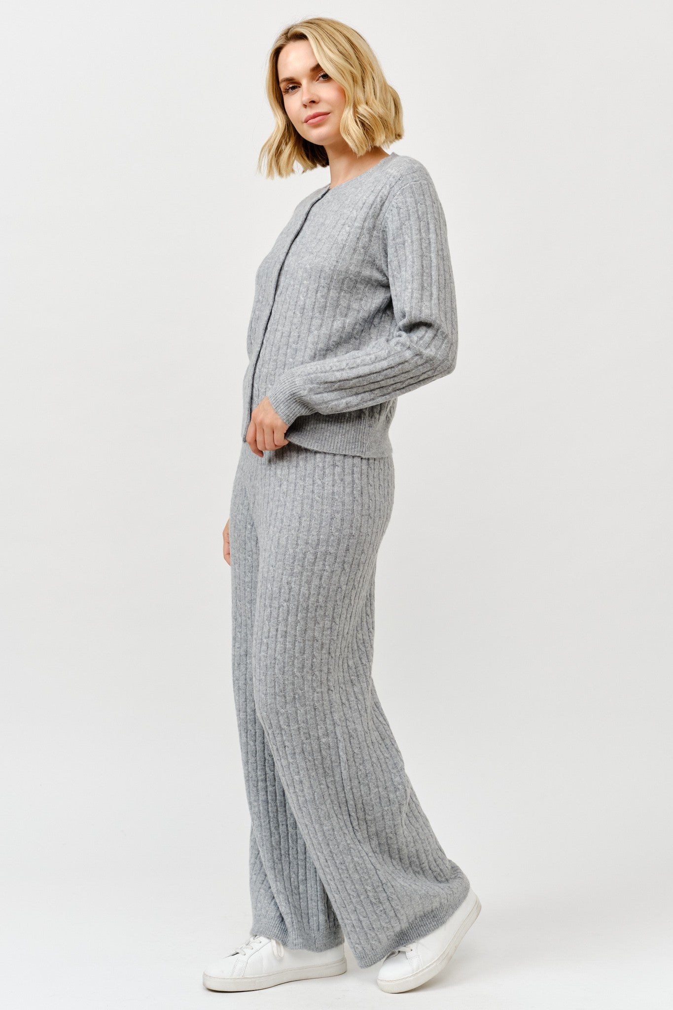 The Weekend Lounge Set in Gray