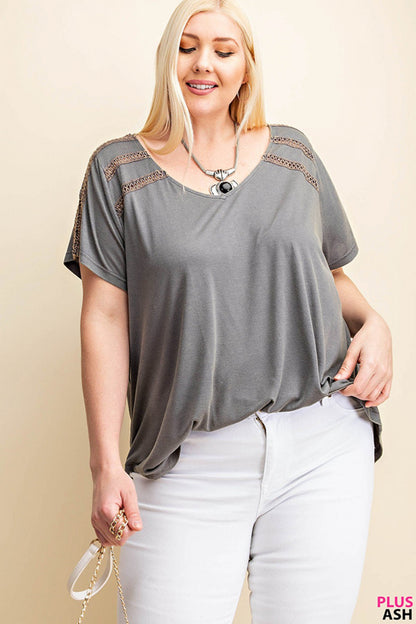 Skylar Crochet Top (Plus Size)