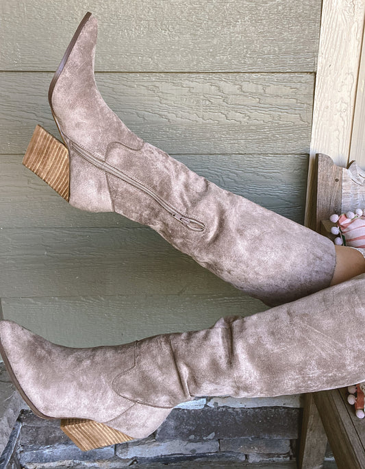 Lacey Boots - Willow Avenue Boutique